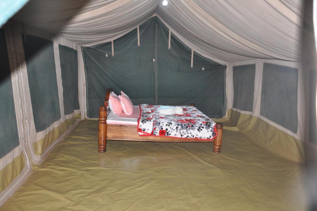 فندق Manyaraفي  Kizumba Camp Site المظهر الخارجي الصورة